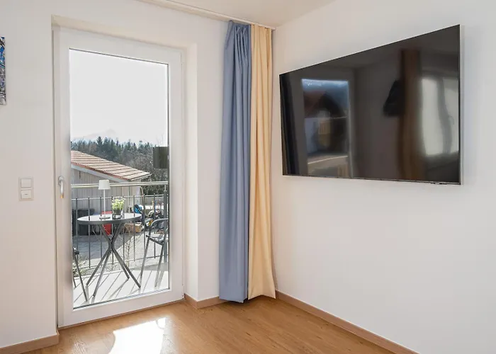 Alpenblick 3, Im Allgaeu, Bergblick Pur - Neueroeffnung! Apartment *